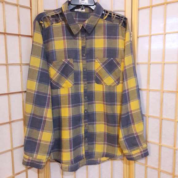 Maurices Tops - Maurices Yellow Plaid Peep Strap Shoulder Shirt 2